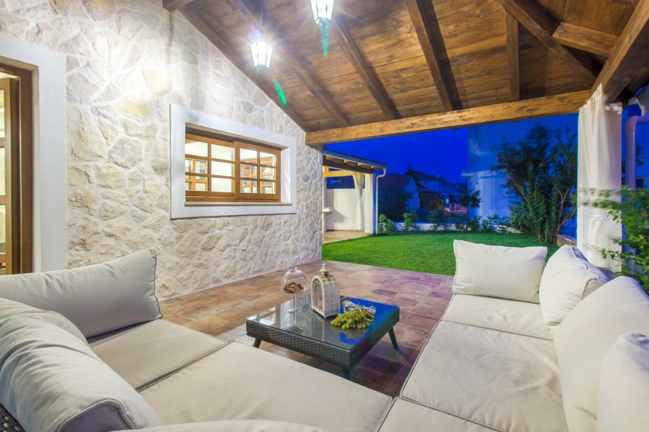 House For Rent Leila Villa Šibenik Exteriör bild